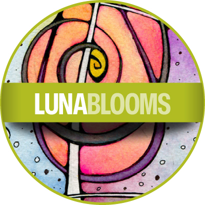 Luna Blooms
